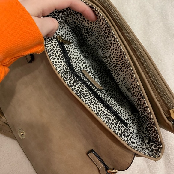 NEW crossbody purse - Picture 3 of 7